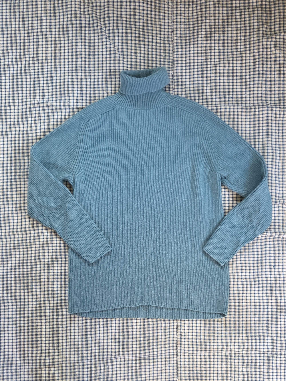 Men's Blue Turtleneck Ribbed Sweater